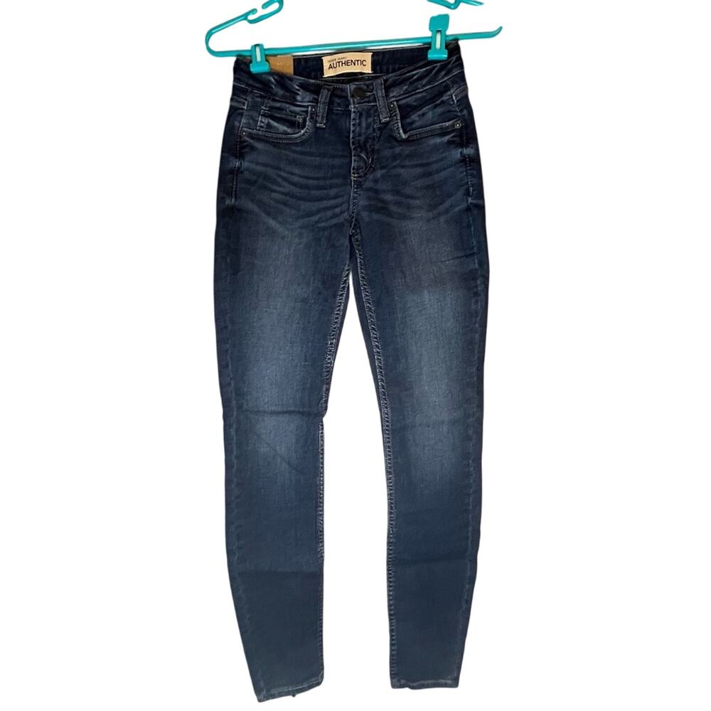 NWT! Silver Jeans Authentic The Curvy Mid Rise Skinny Jean Size 0 / L31